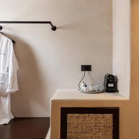 Meroviglia Boutique Hotel Imerovigli  Room photo