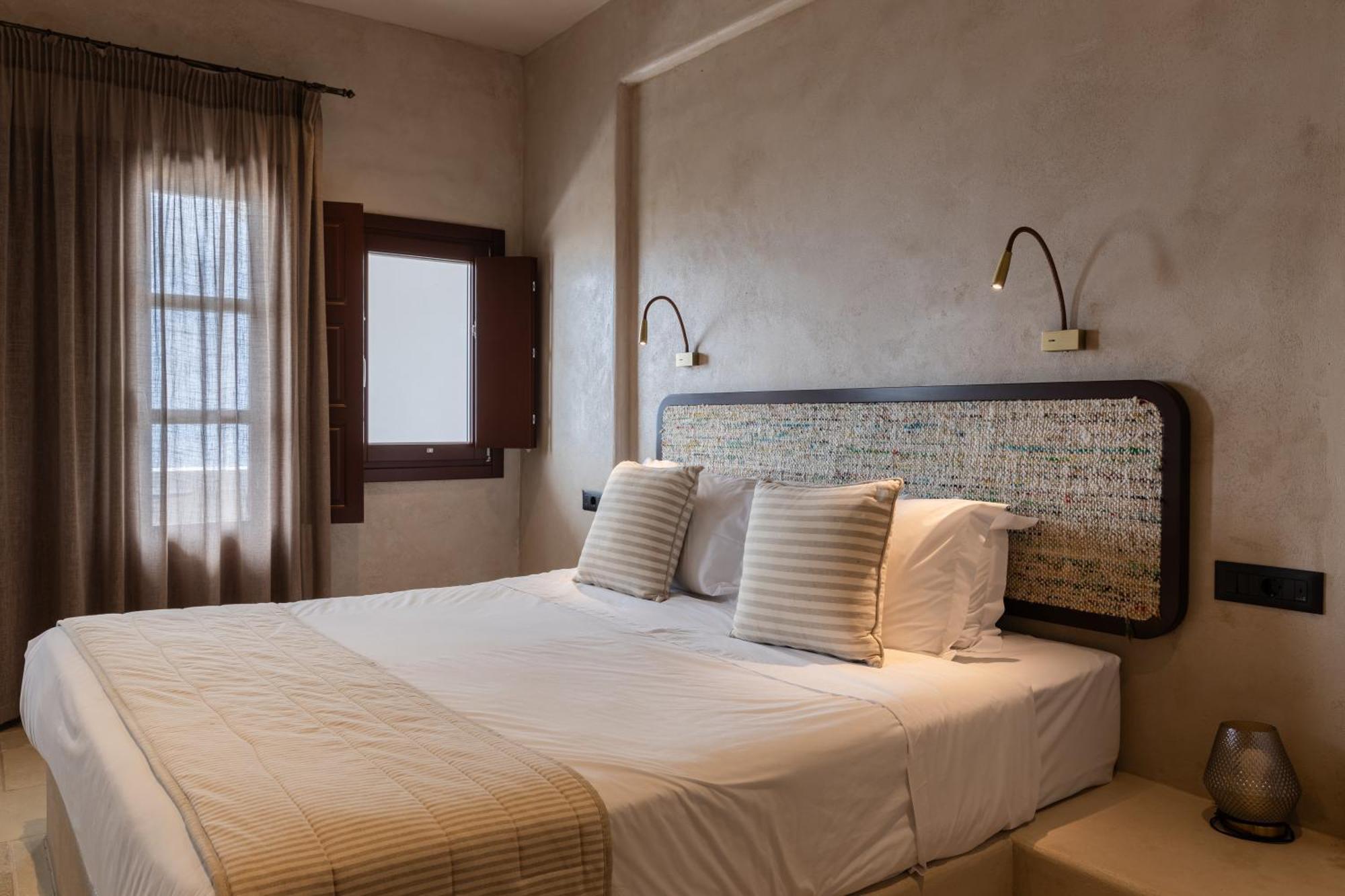 Meroviglia Boutique Apartment Imerovigli (Santorini)